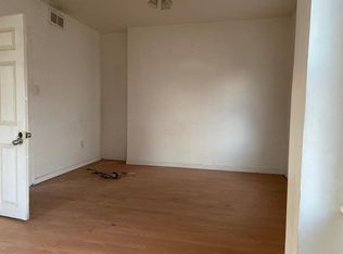 14 Maple St, Little Ferry, NJ 07643