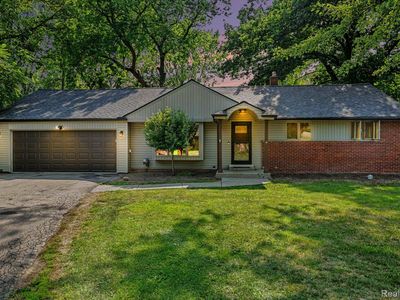 21056 Balfour St, Clinton Township, MI, 48036