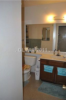 3rd image of 506 Wardelle St #202