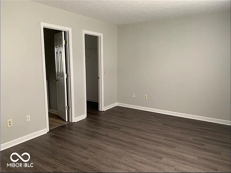 15002 Silver Thorne Way — Photo 11