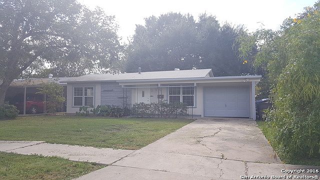 1st image of 230 E Ackard Pl