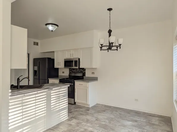 2551 Oak Tree Ln #2551, Plainfield, IL 60586