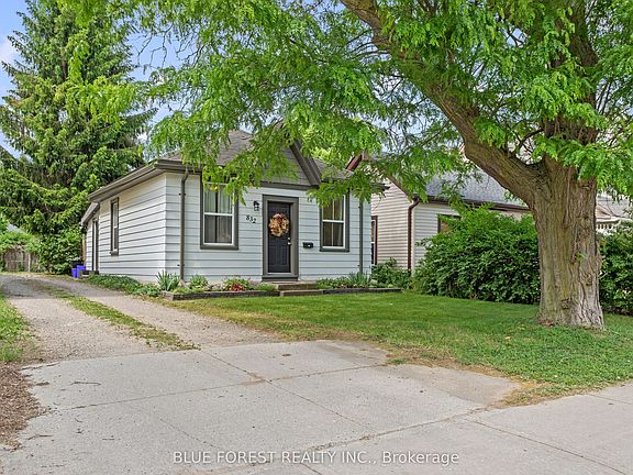 2nd image of 832 Queens Ave