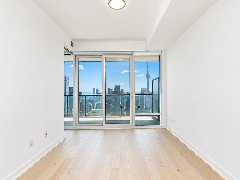 488 University Ave #5008 — Photo 19