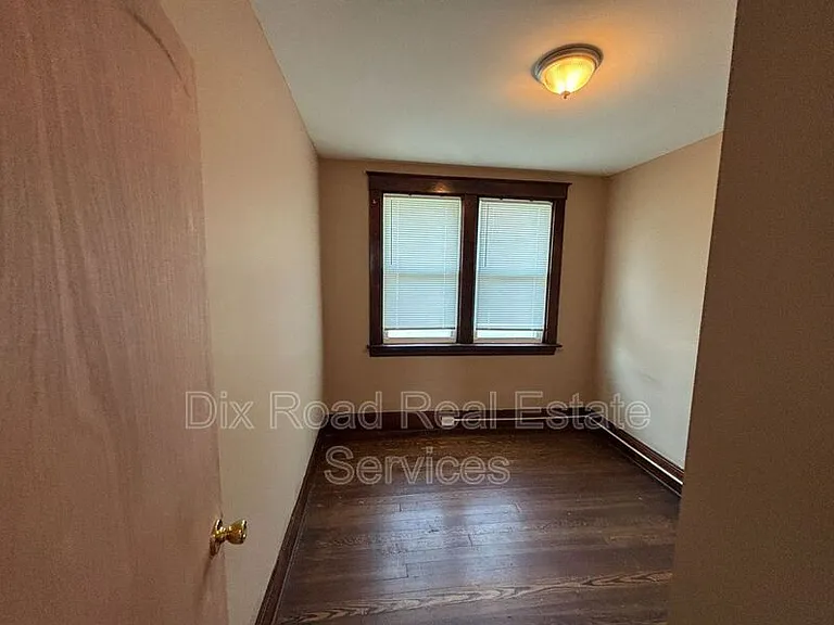 11169 Maple St — Photo 21