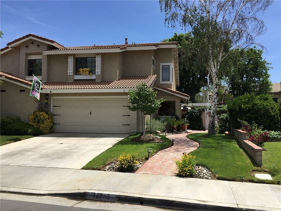 1st image of 26062 Magdalena Dr