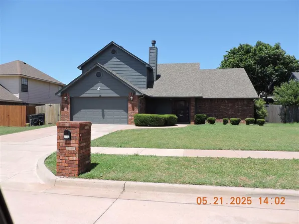 3510 NE 35th St, Lawton, OK 73507