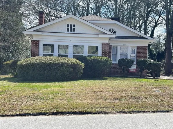 105 Greene St NE, Fairburn, GA 30213