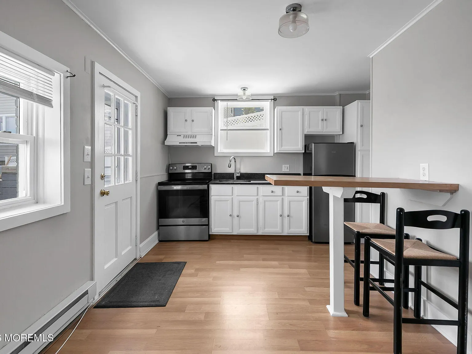 1 bed, $1,400 — Photo 3