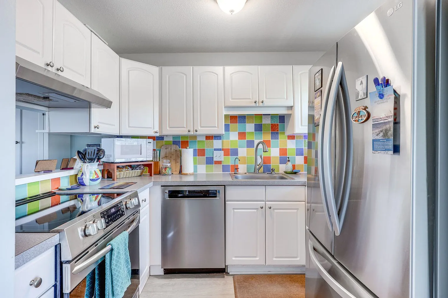 2 bed, 2.0 bath, 1022 sqft, $3,485 — Photo 3