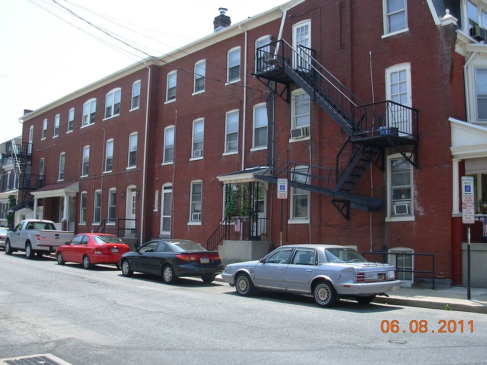 346 N. Pine: 3rd Rear