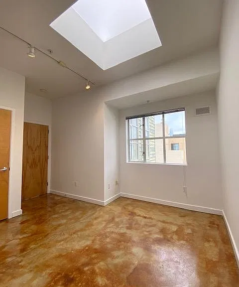Lantern Lofts — Photo 32