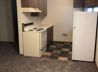 1470 44th St APT 12, Marion, IA 52302