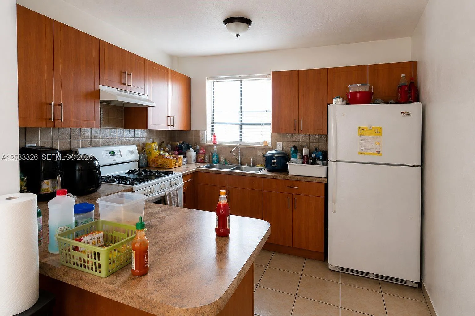 Cadiz I Condo — Photo 2