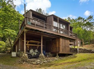 151 Hilltop Rd, Black Mountain, NC 28711