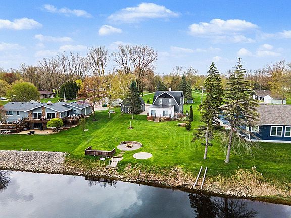 3rd image of 3371 Old Kawkawlin Rd