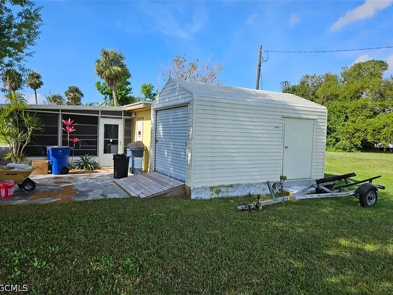 1288 Waite Dr — Photo 3
