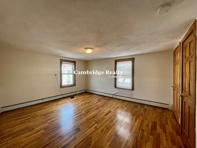 585 Somerville Ave #T-1 — Photo 4