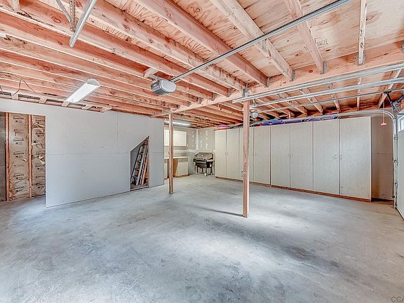 4th image of 1197 Julia Ln