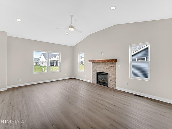 3rd image of 10270 W 134th Ave