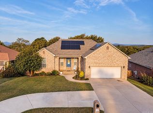 146 Pleasantwood Dr, Maumelle, AR 72113