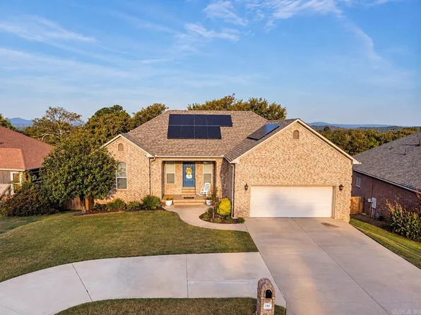 146 Pleasantwood Dr, Maumelle, AR 72113