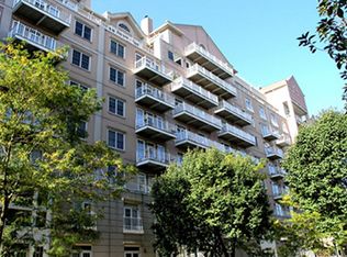 207 Shearwater Ct W APT 51, Jersey City, NJ