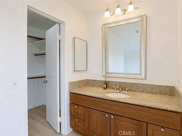 1230 S Barranca Ave #F — Photo 11
