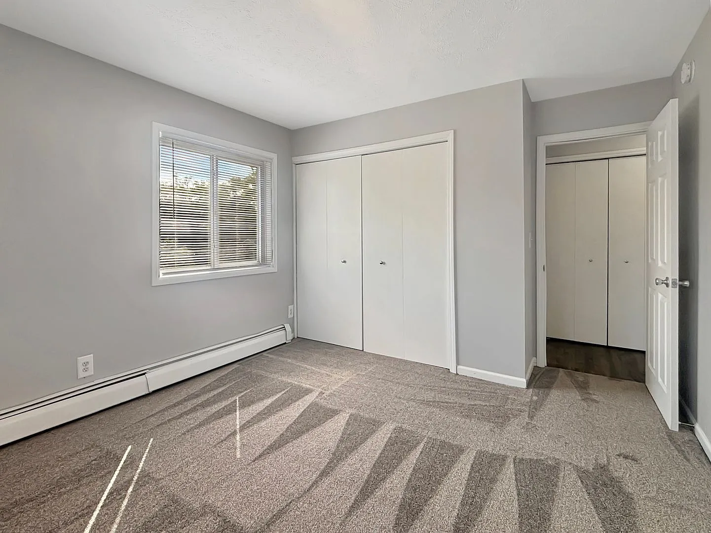 2 bed, 1.0 bath, 700 sqft, $1,295 — Photo 4