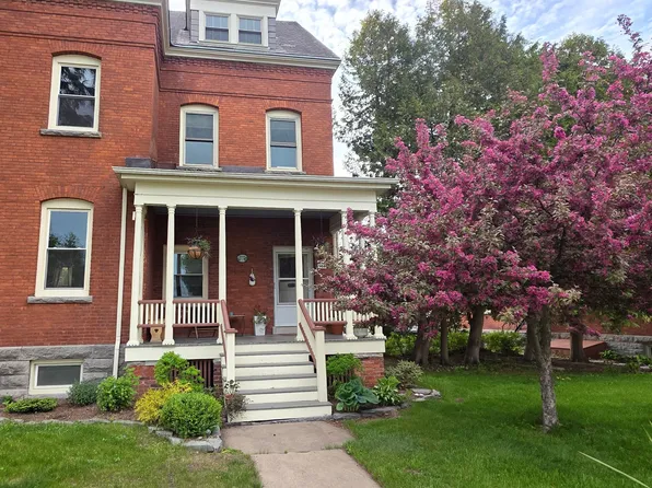 144 Us Oval, Plattsburgh, NY 12903