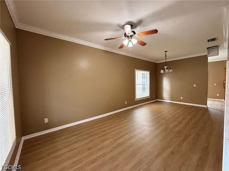 8360 Silver Birch Way — Photo 6