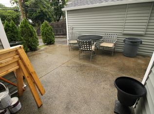 5 Henshaw St, Newton, MA 02465