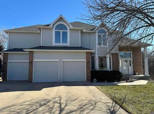 6400 SW 24th St, Topeka, KS 66614