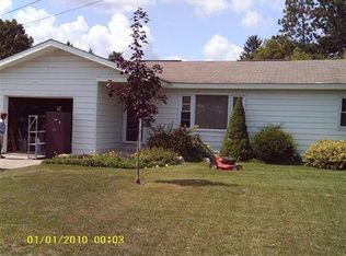 614 Glenn St, Reed City, MI 49677