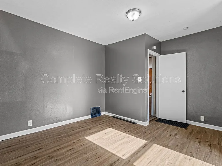 2724 Pasteur Ave — Photo 13