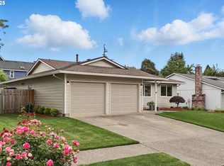 304 SW Birdsdale Dr, Gresham, OR 97080