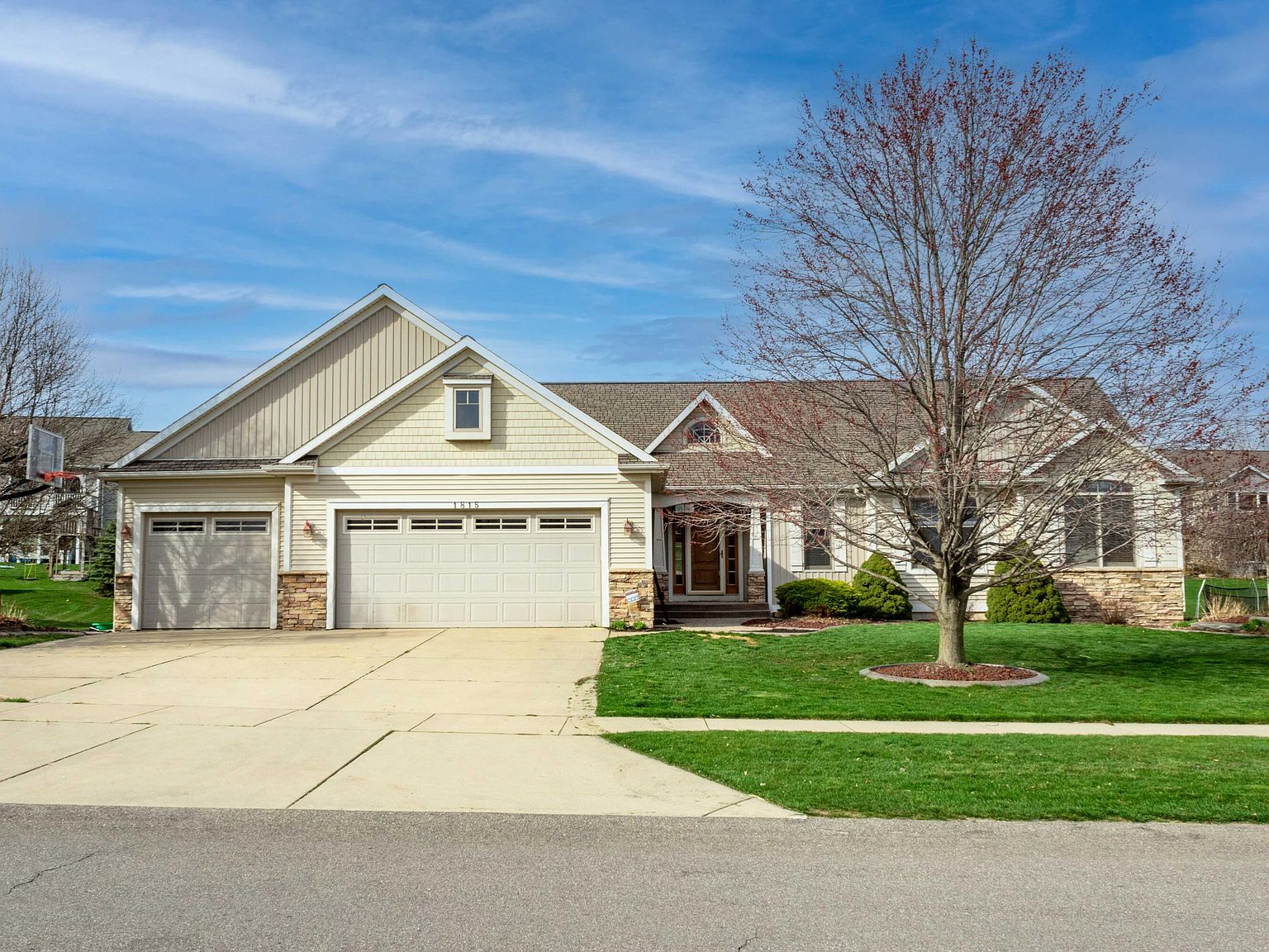 1815 Planters Row Dr SW, Byron Center, MI 49315 Zillow