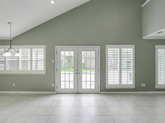 5th image of 16354 Craighurst Dr