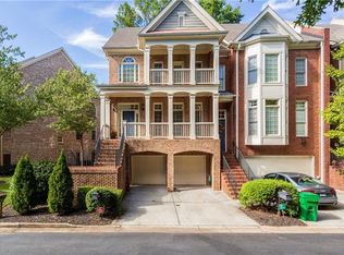 1450 Wembley Ct, Atlanta, GA 30329