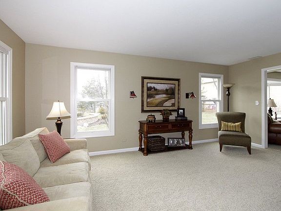 4th image of 625 Yardley Ln