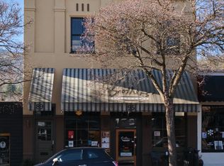 89 N Main St, Ashland, OR 97520