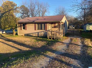 2113 27th Ave N, Bessemer, AL 35023