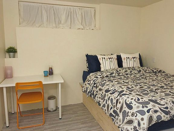 3rd image of 124 Escanyo Dr #2