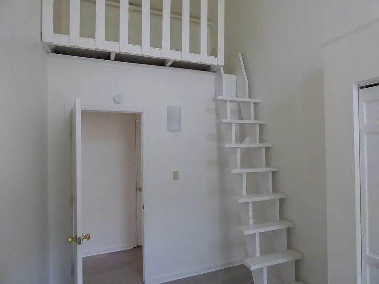 546 Atwood Street — Photo 16