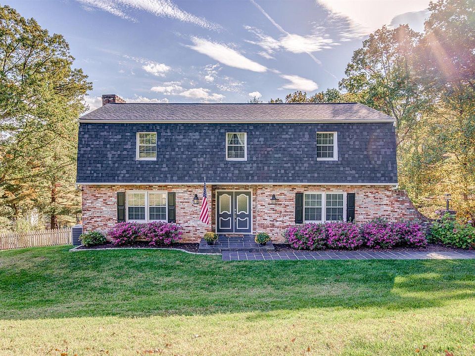 1st image of 4068 Poplar Grove Dr