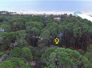 12 Barnacle Rd, Hilton Head Island, SC 29928