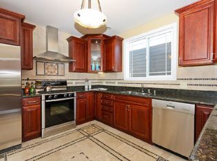 2368 14th Ave, San Francisco, CA 94116