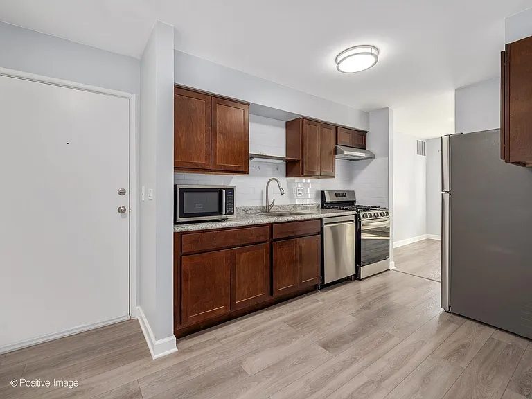 3018 Roberts Dr #8 — Photo 9