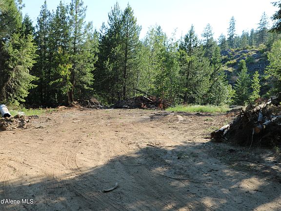 3rd image of 10AC Thistle Creek Rd