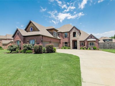 2756 N Floral Ct, Fayetteville, AR, 72704